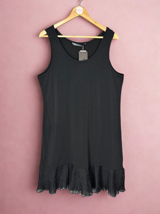 Ella J black dress (L)