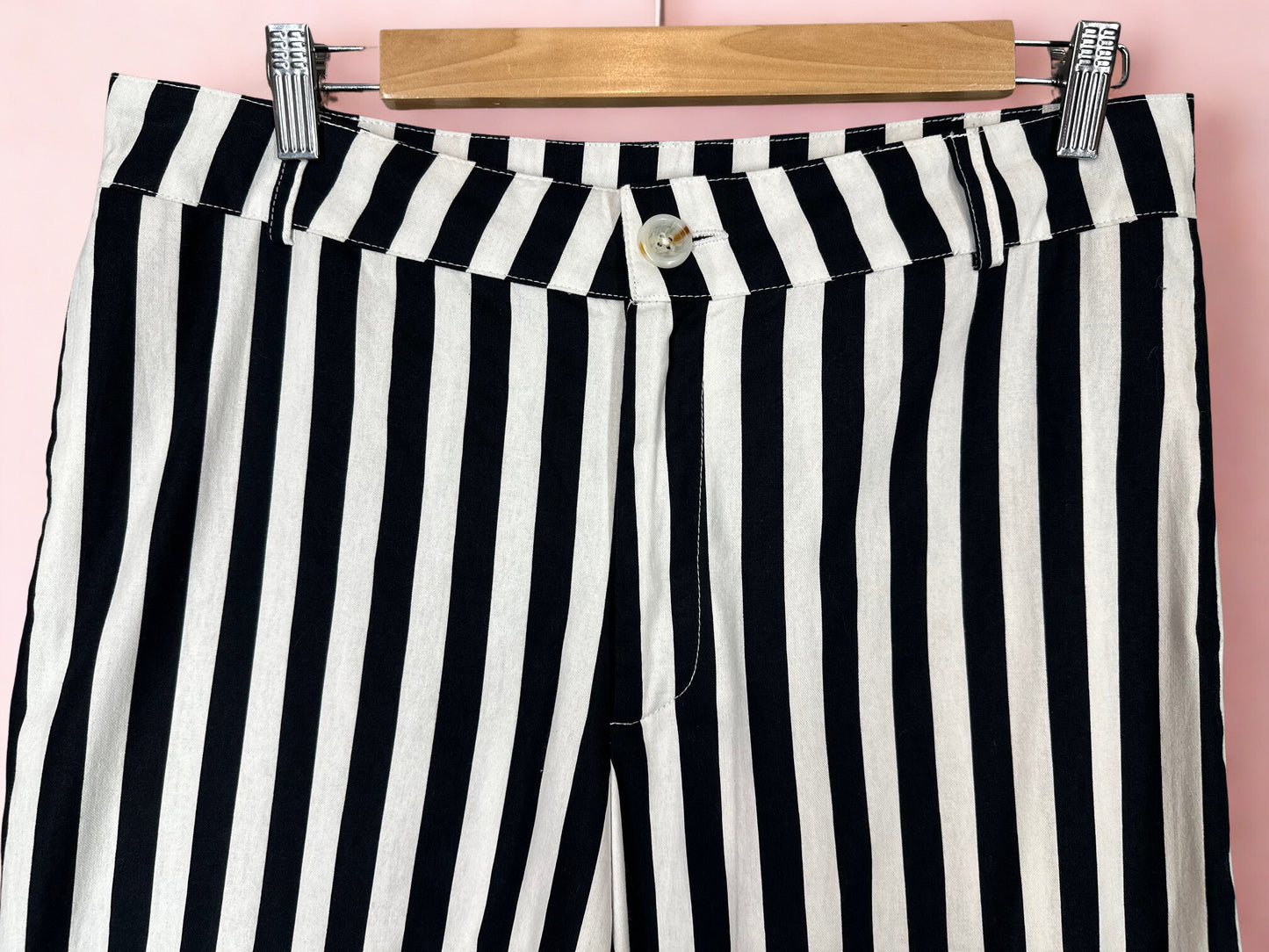 Cartel & Willow high waisted pants