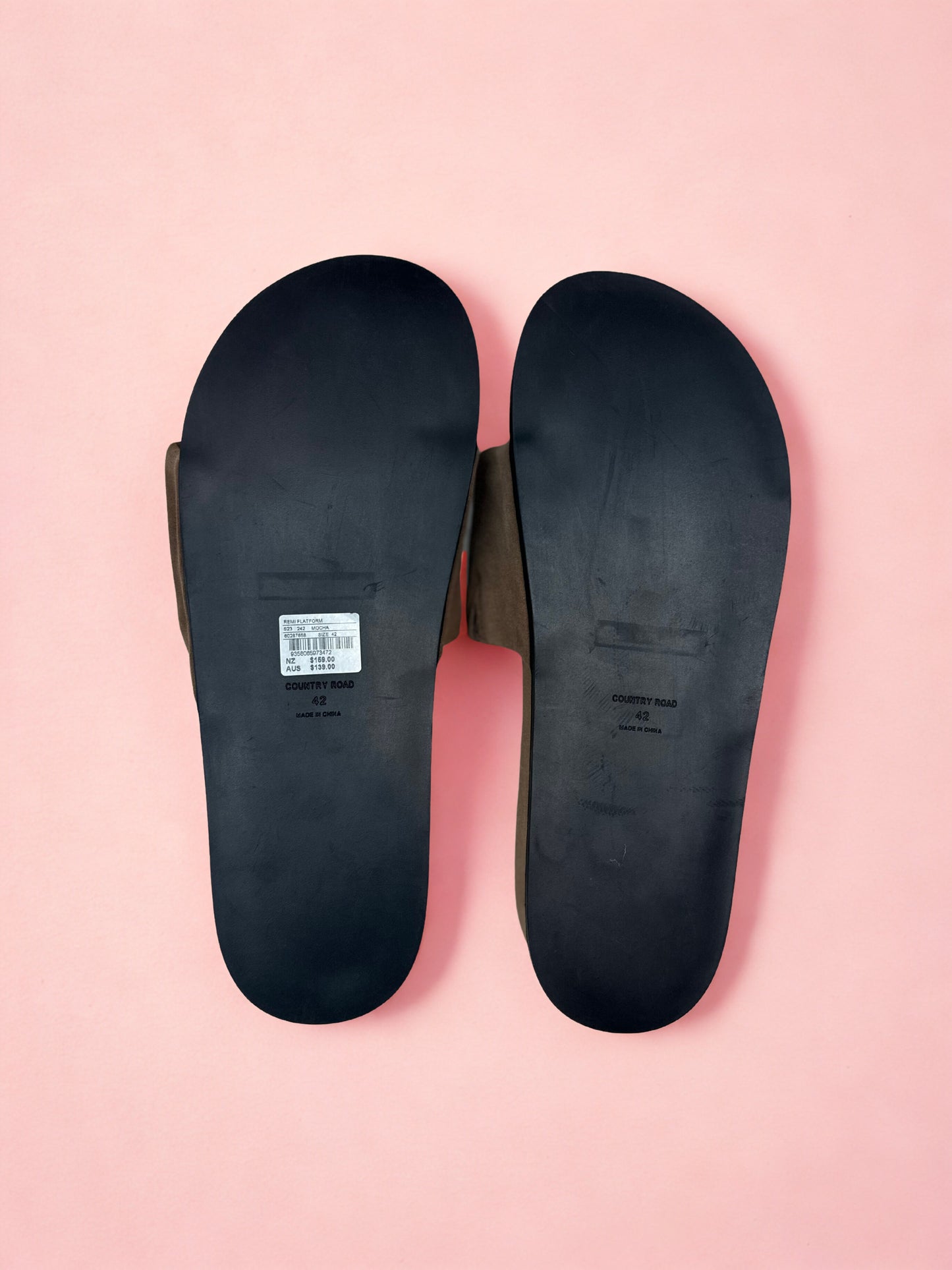 Country Road Remi Flatform slides (11)